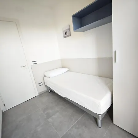 Lägenhet Stylish And Equipped Flat In Lignano With Sea View